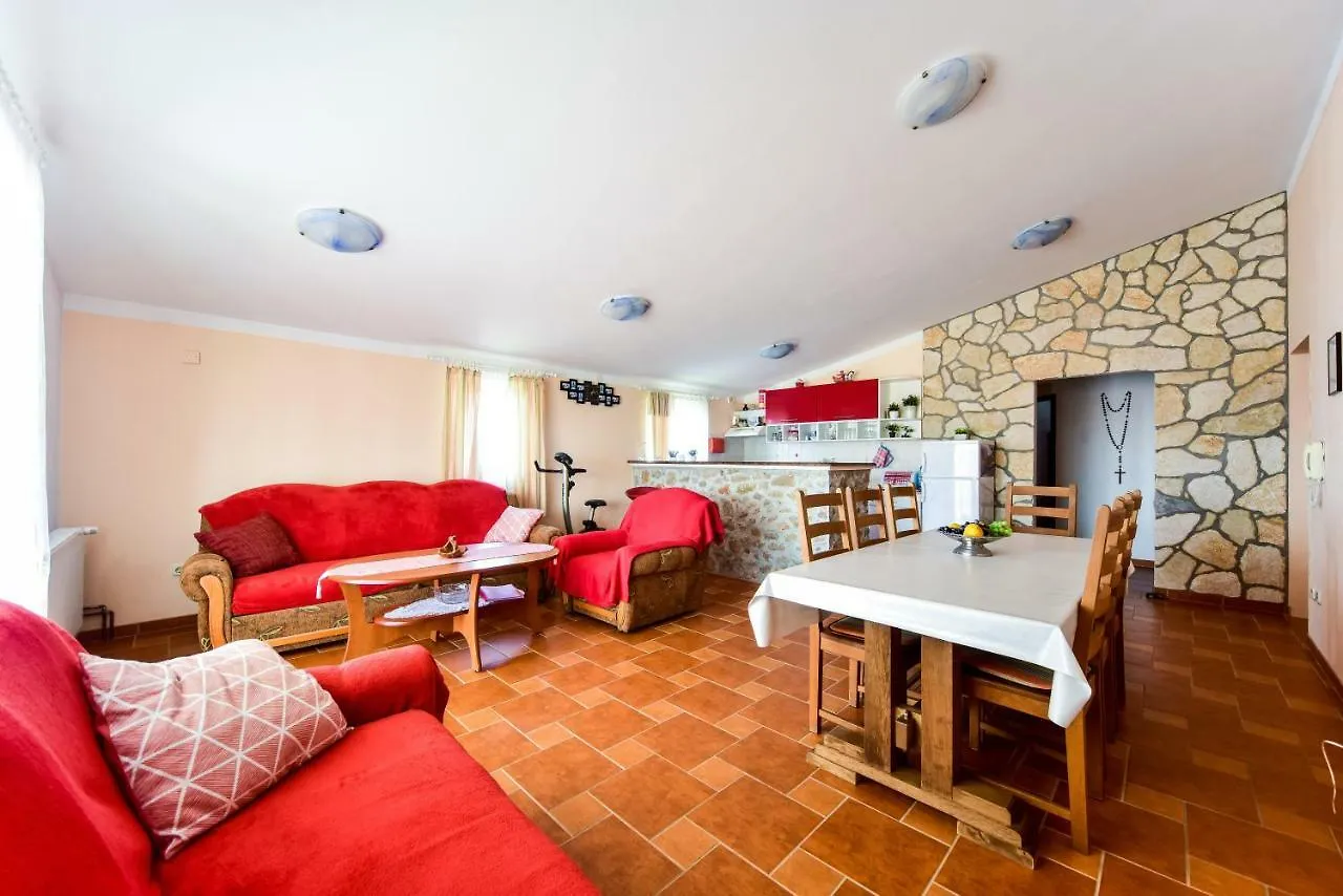 Haus Josipa Bed & Breakfast Maslenica