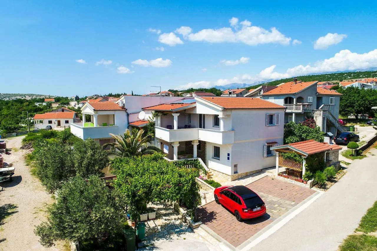 Haus Josipa Bed & Breakfast Maslenica