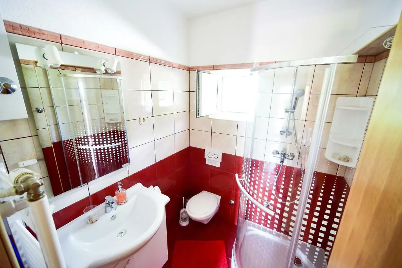 Haus Josipa Bed & Breakfast Maslenica
