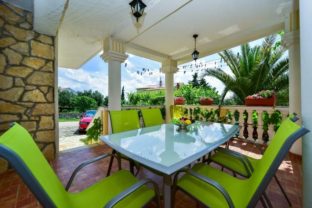 Haus Josipa Bed & Breakfast Maslenica