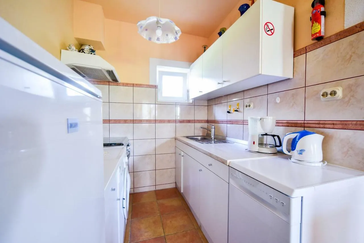 Haus Josipa Bed & Breakfast Maslenica Croatia